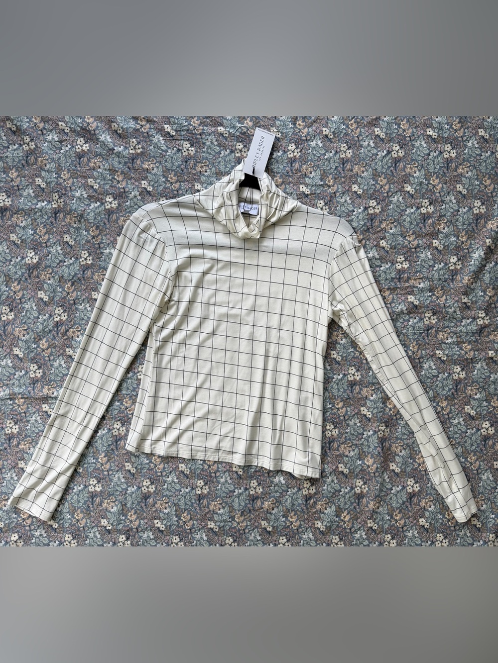 Turtleneck Grid-Print Long Sleeve Top - Cream/Black